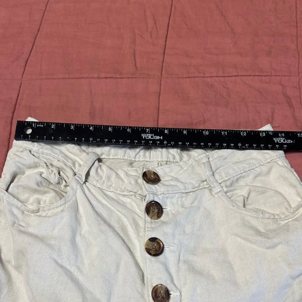 Zara Off-White Buttoned Pants